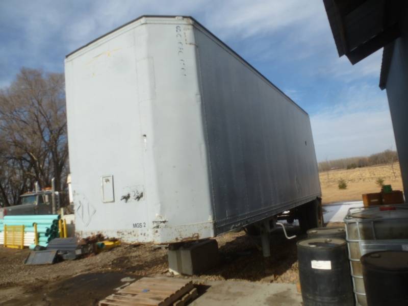 lot 39 image: Storage Van Trailer