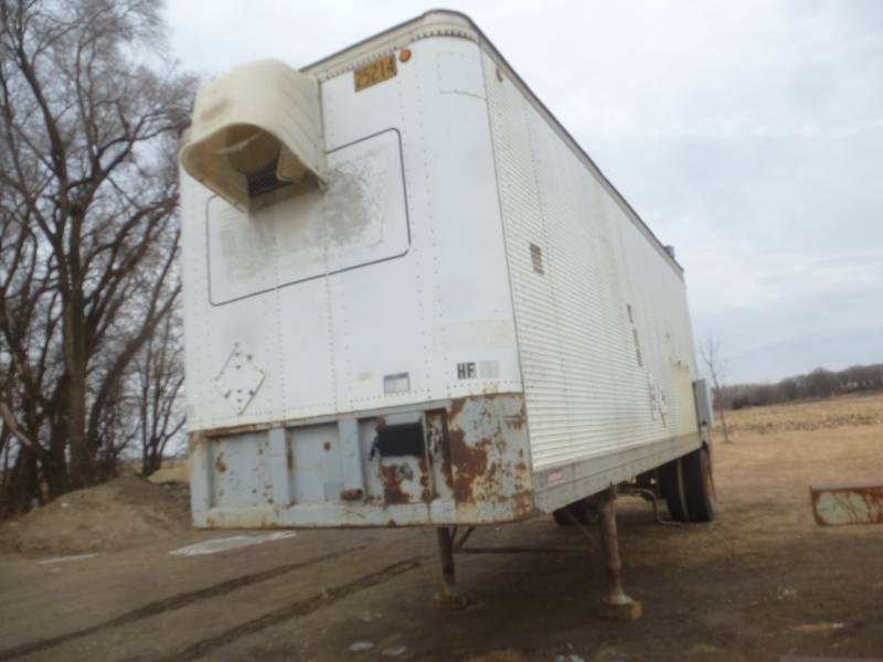 lot 34 image: Fruehauf Storage Van