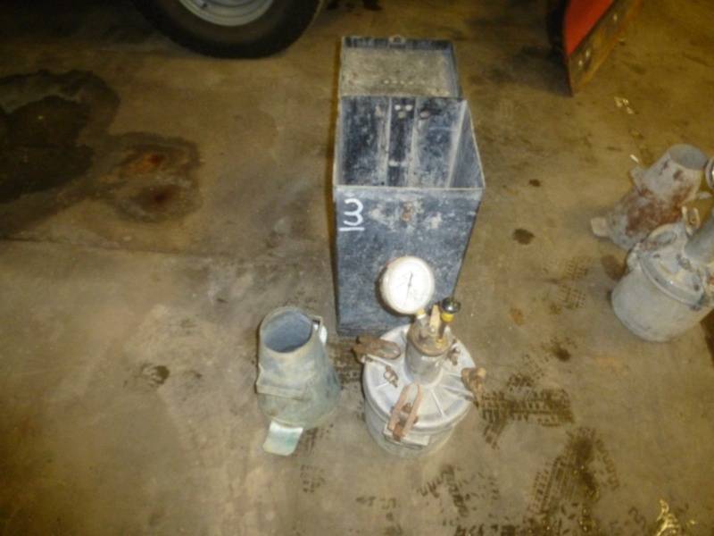 lot 151 image: Cement Air Pot & Slump Tester
