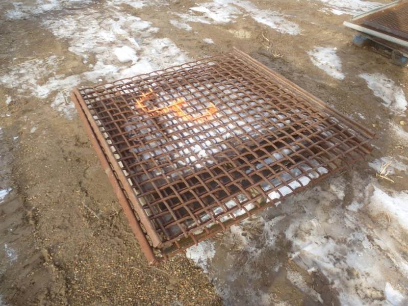 lot 72 image: # 3 Aggregate Screen 2