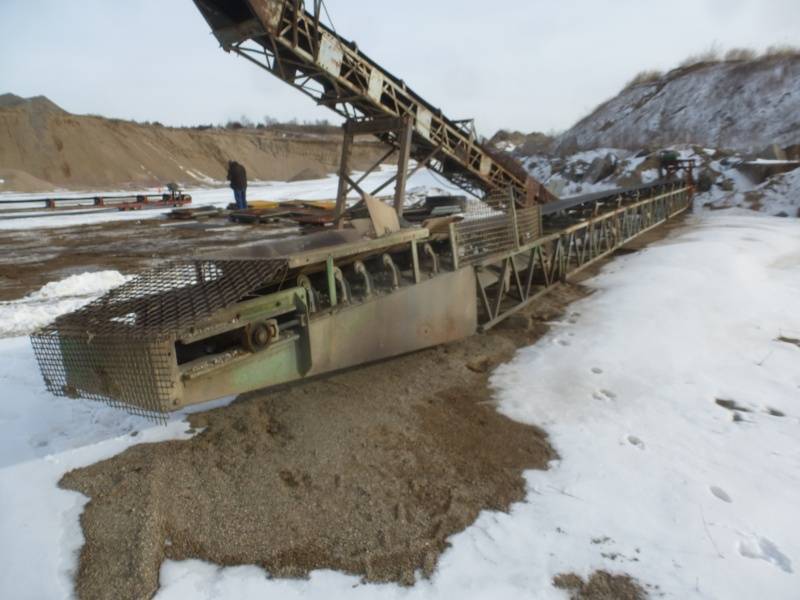 lot 85 image: Conveyor 64 ft