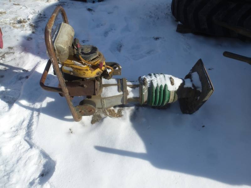 lot 153 image: Wacker Packer Jumping Jack