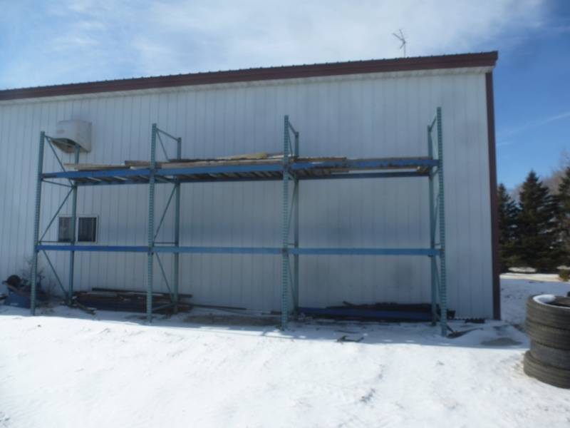 lot 170 image: Pallet Racking