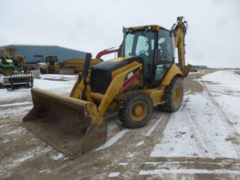 lot 18 image: 2006 Caterpillar 430E Tractor Backhoe