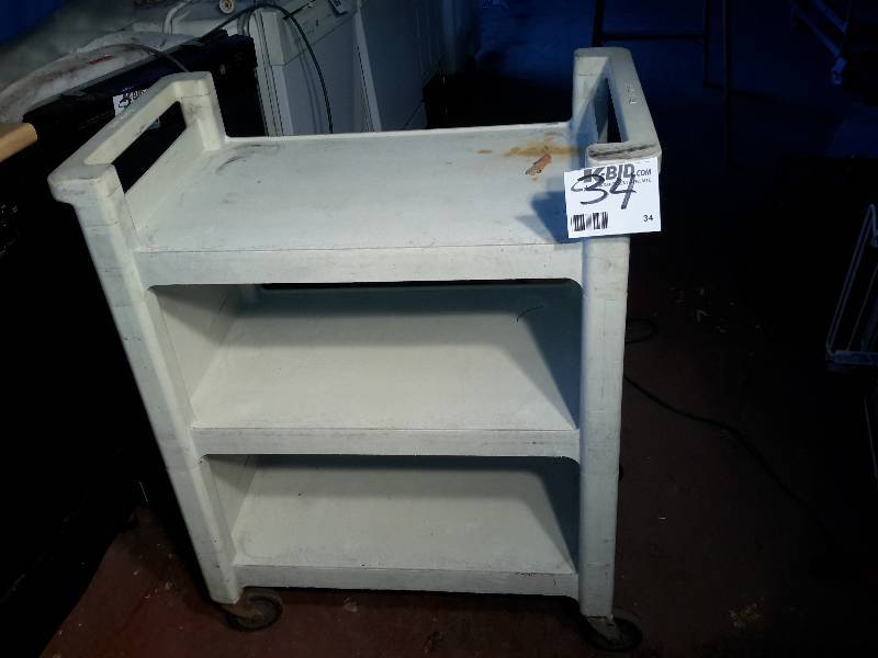 lot 34 image: Heavy Plastic Service Cart on casters