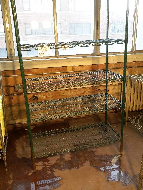 lot 46 image: Eagle Brand heavy Steel Shelf.. Painted Green