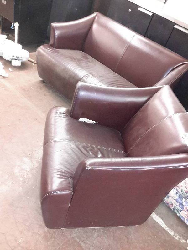 lot 22 image: Set of Simulated Leather Love SeatSettee and chair