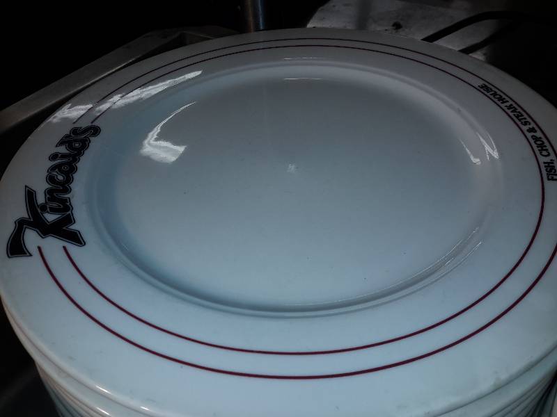 lot 111 image: 20 Kincaids platters,