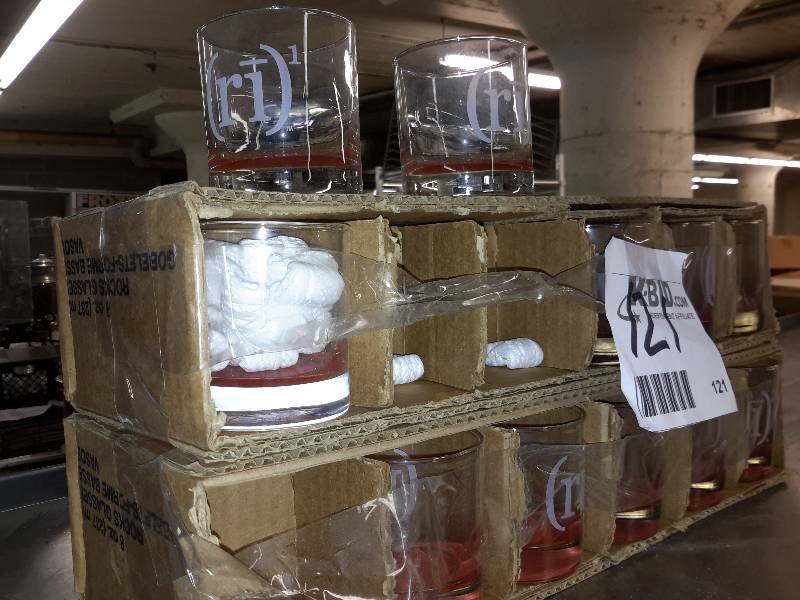lot 121 image: 23, RI Rocks Glasses, 8 oz
