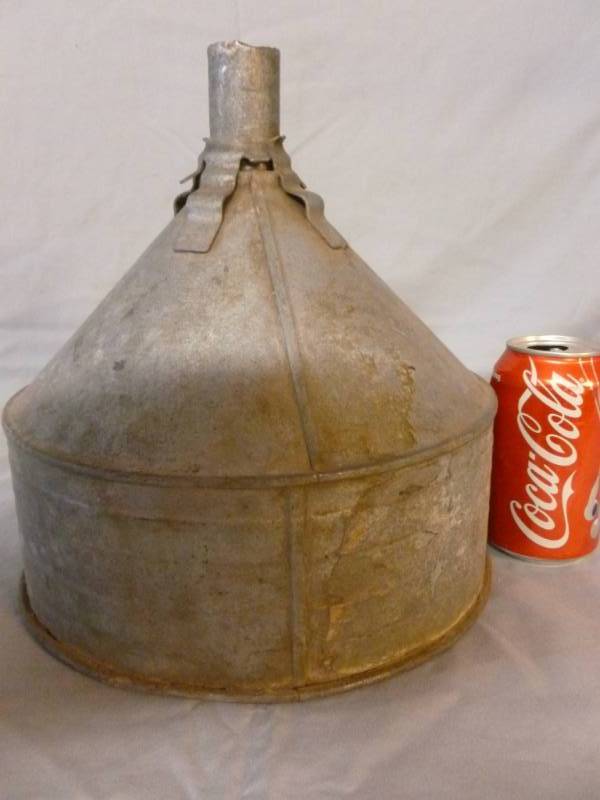lot 27 image: Vintage Funnel