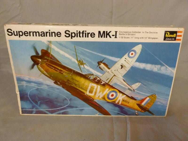lot 52 image: Vintage Model Kit
