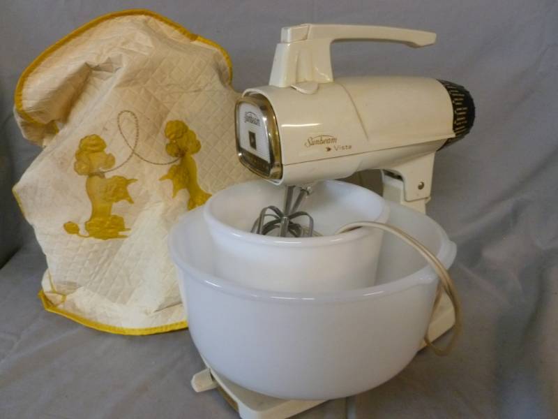 lot 92 image: Kitchen Mixer