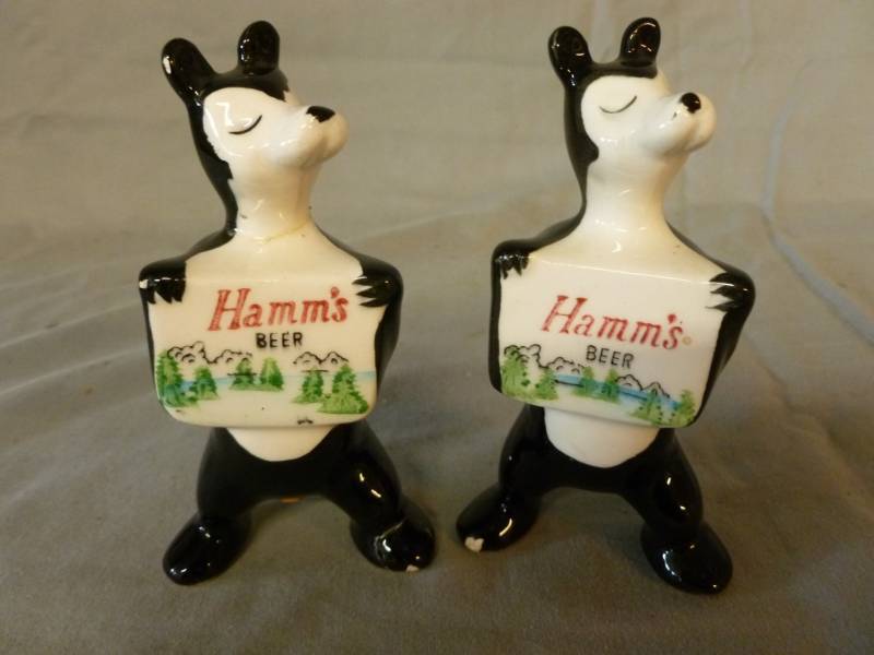 lot 108 image: Vintage Hamms
