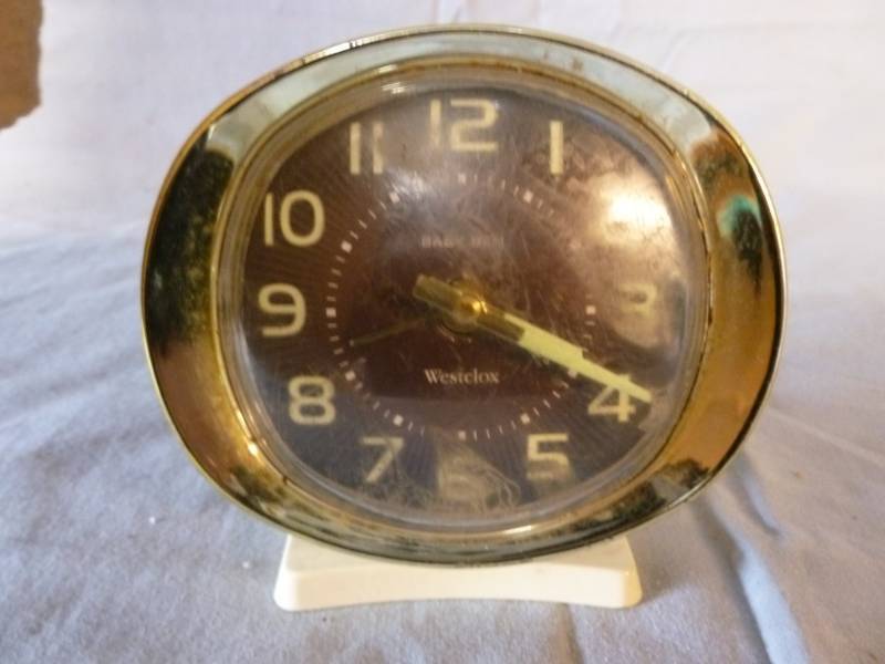 lot 119 image: Vintage Alarm Clock