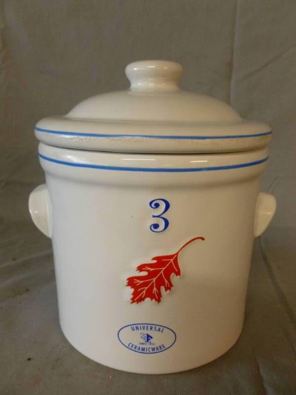 lot 130 image: Cookie Jar