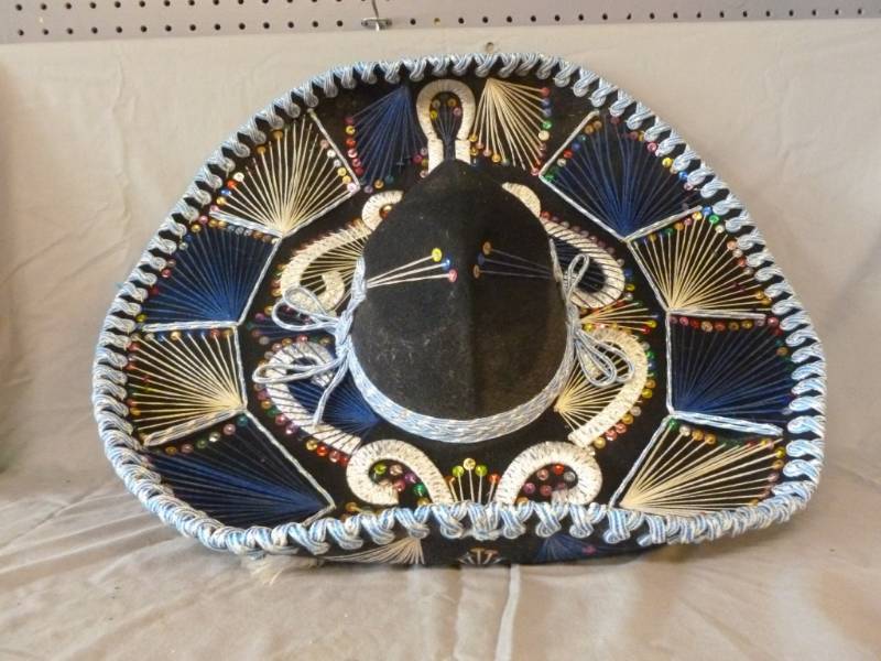 lot 142 image: Sombrero Hat