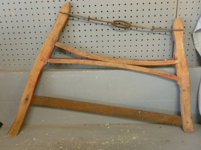lot 194 image: Vintage Buck Saw