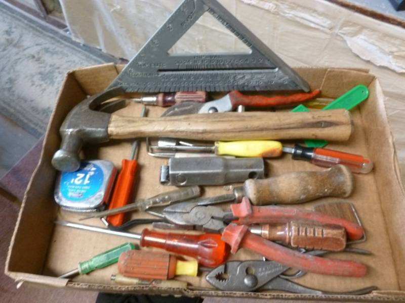 lot 208 image: Tools