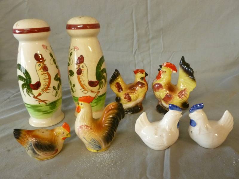 lot 215 image: Salt & Pepper Shaker Sets
