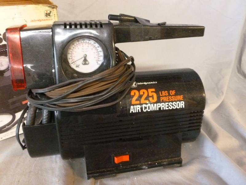 lot 244 image: 12 Volt Air Compressor
