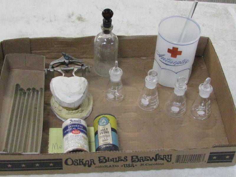 lot 17 image: Medical Supply Lot