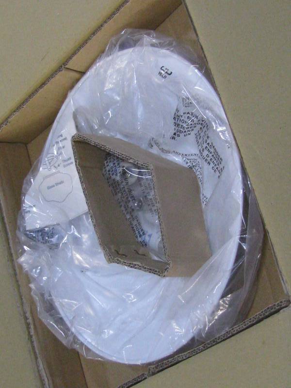 lot 41 image: Ceiling Light