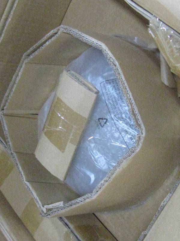 lot 42 image: Ceiling Light