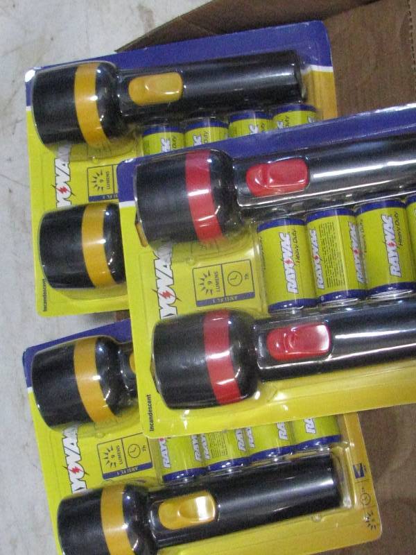 lot 61 image: Flash Lights