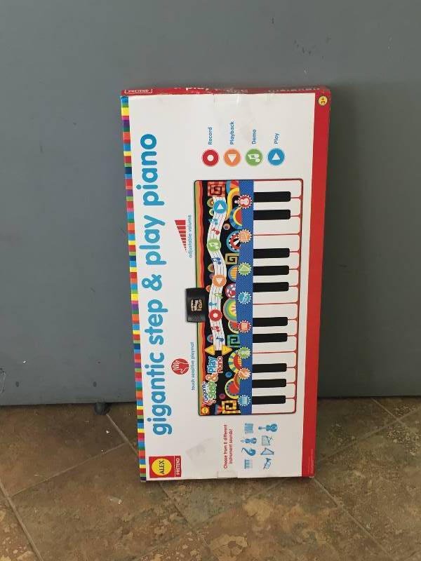New in box ALEX Toys Gigantic Step and Play Piano