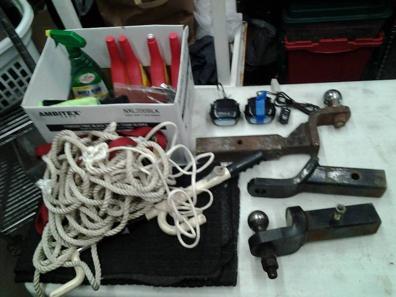 lot 47 image: PIAA 1400 Series Yellow Flashlight Kit, The Club With Keys, Receiver Hitches, Ropes & Straps, Heet, Cleaners