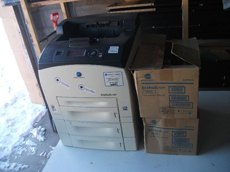 lot 11 image: Konica-Minolta Biz Hub 40D Printer With 2 Add-On Trays & 2 New TN 412 Toner Cartridges