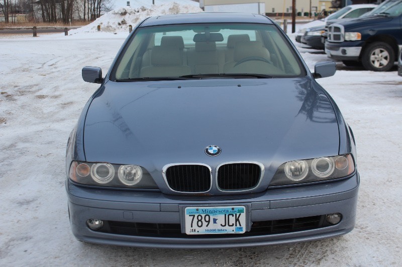 lot 2184 image: 2003 BMW 5 Series 525i - 2 Owner  - Low Miles -