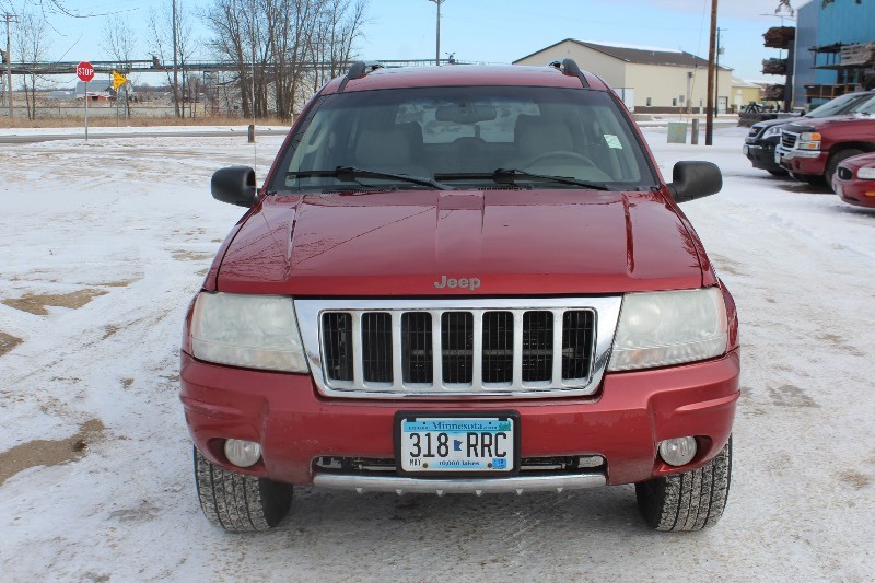 lot 2188 image: 2004 Jeep Grand Cherokee Limited 4x4 V8