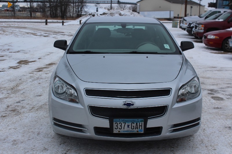lot 2187 image: 2009 Chevrolet Malibu LS - 92,978 Miles -