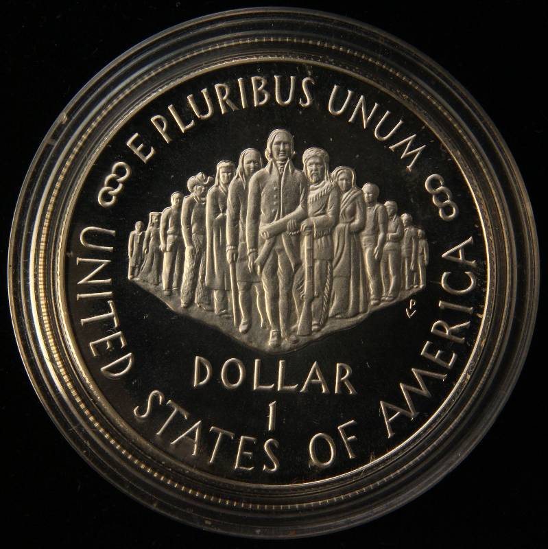 lot 82 image: 1987 US CONSTITUTION COMMEMORATIVE SILVER DOLLAR IN AIRTITE