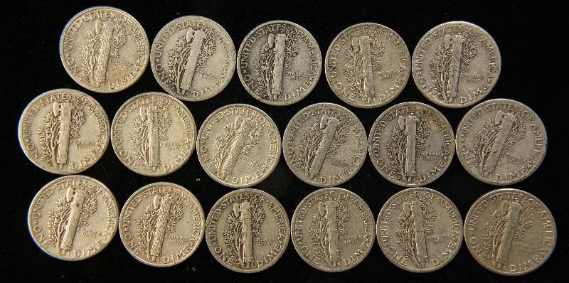 lot 101 image: GROUP OF 17 US MERCURY SILVER DIMES