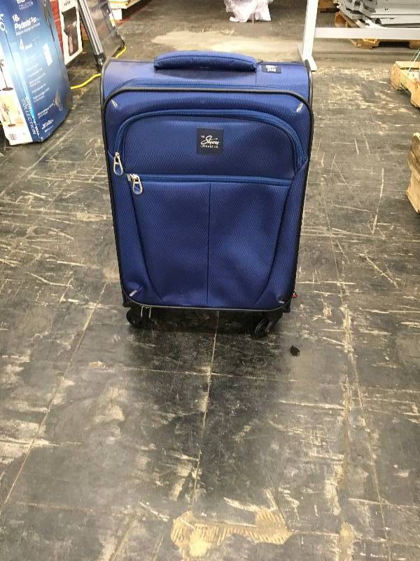 lot 282 image: RICARDO SKYWAY SOFTSIDE LUGGAGE, MSRP $39.99