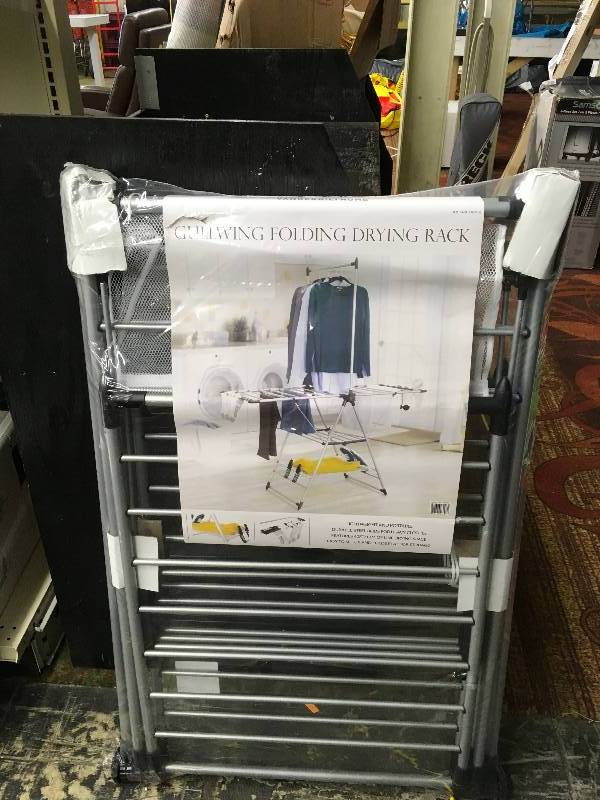 lot 290 image: VANDERBILT DRYING RACK, MSRP $24.99
