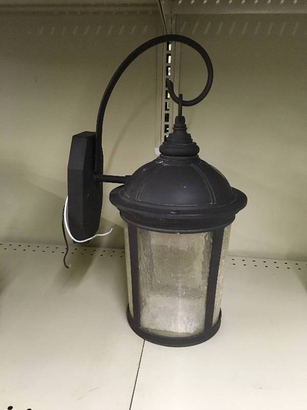ALTAIR LED COACH LIGHT, MSRP $ | FEBRUARY OVERSTOCK AND RETURNED ITEMS  #5 | K-BID