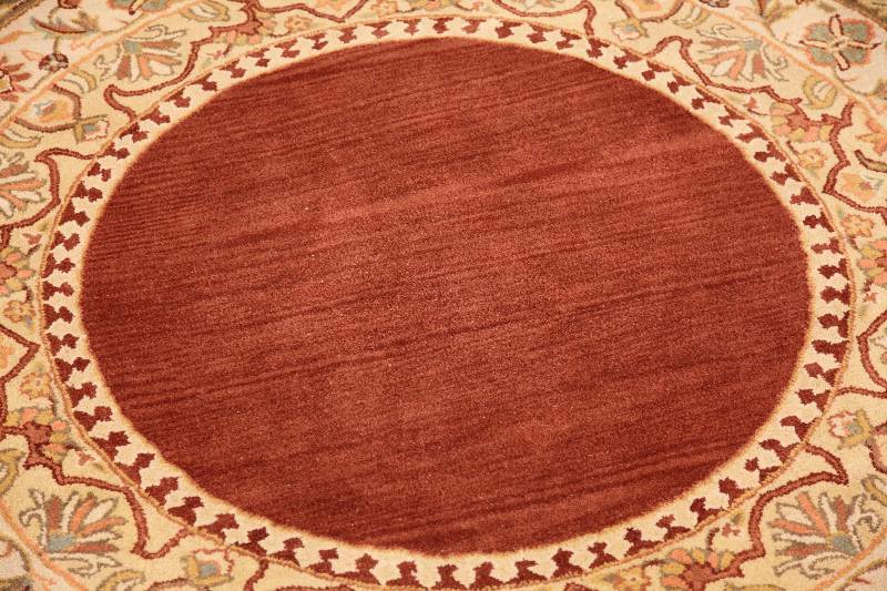 lot 209 image: 6ft Round Rug (Rug #615)
