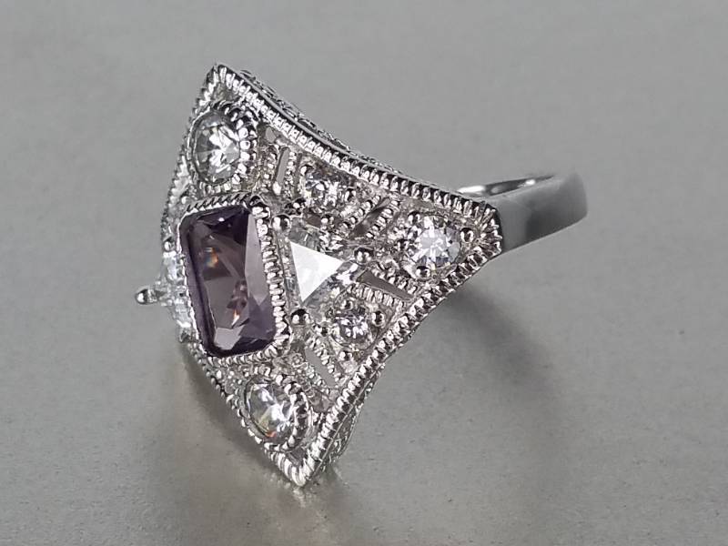 Ladies Pink Sapphire Estate Ring