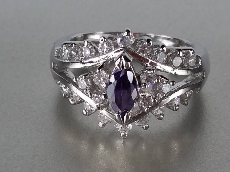 Ladies Amethyst Estate Ring