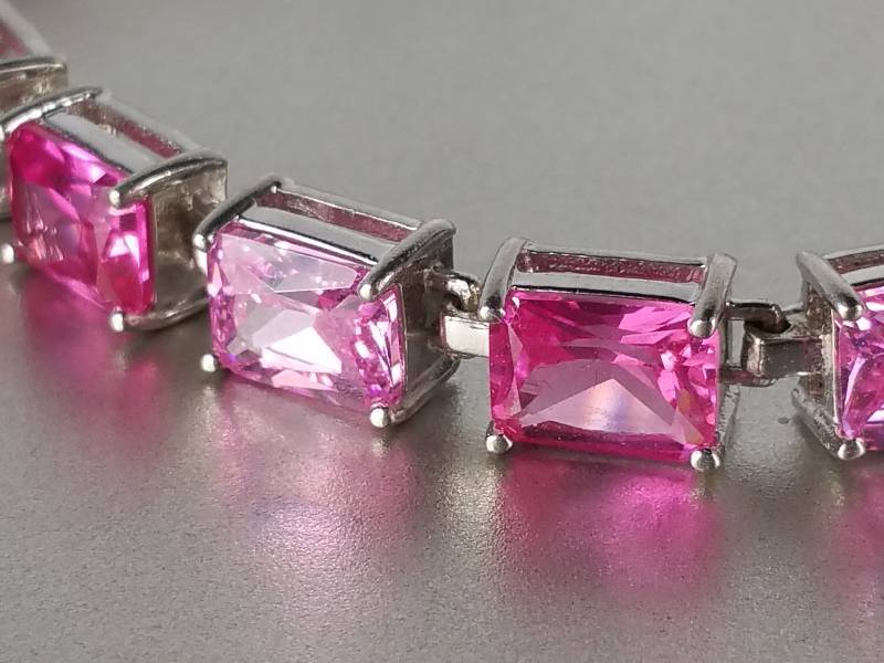 $1200 Retail.  Dazzling 30ct Pink Sapphire Bracelet