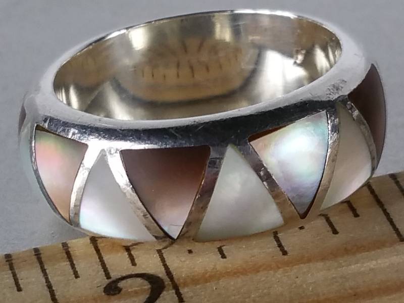 Inlayed Tribal Ring w Amazing Luminescence