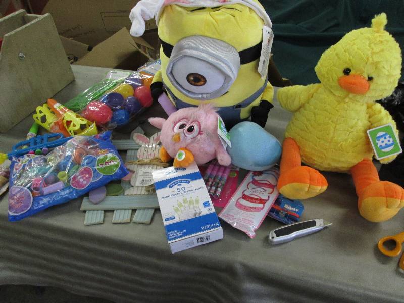 Easter Plush, Eggs, Dcor, Lights,...
