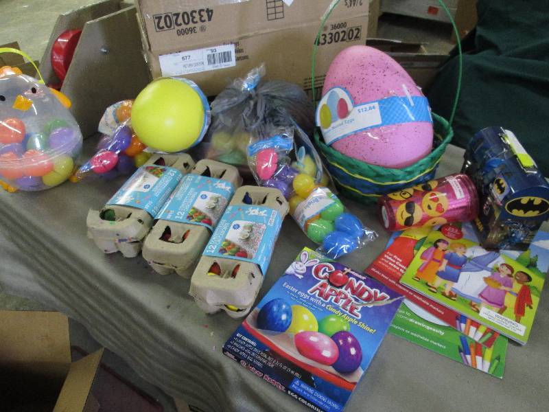 Fillable eggs, Nesting Eggs, Confet...