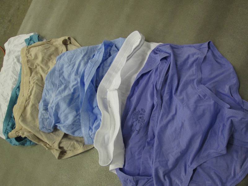 Lot of 7 New Ladies Size 6 Panties...