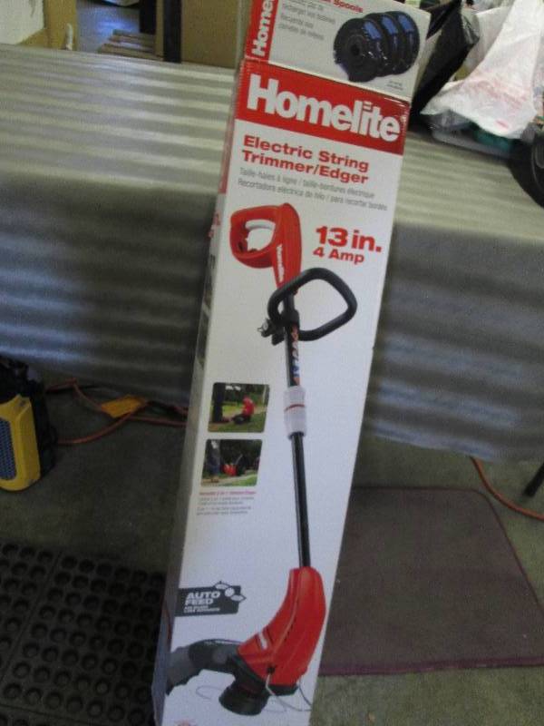 Homelite 13 in. 4 Amp Straight Elec...