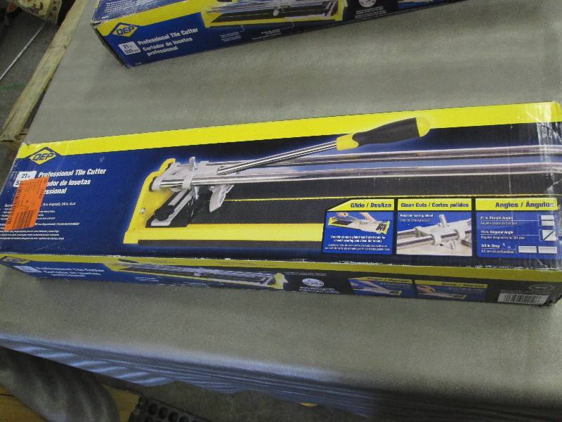 QEP 21 in. Ceramic Tile Cutter open...