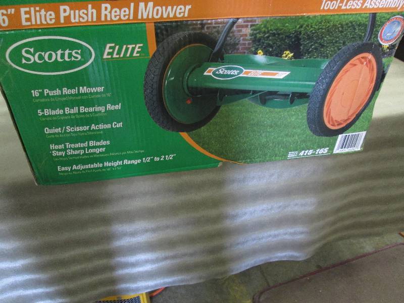 Scotts Scotts 16 in. Walk-Behind P...